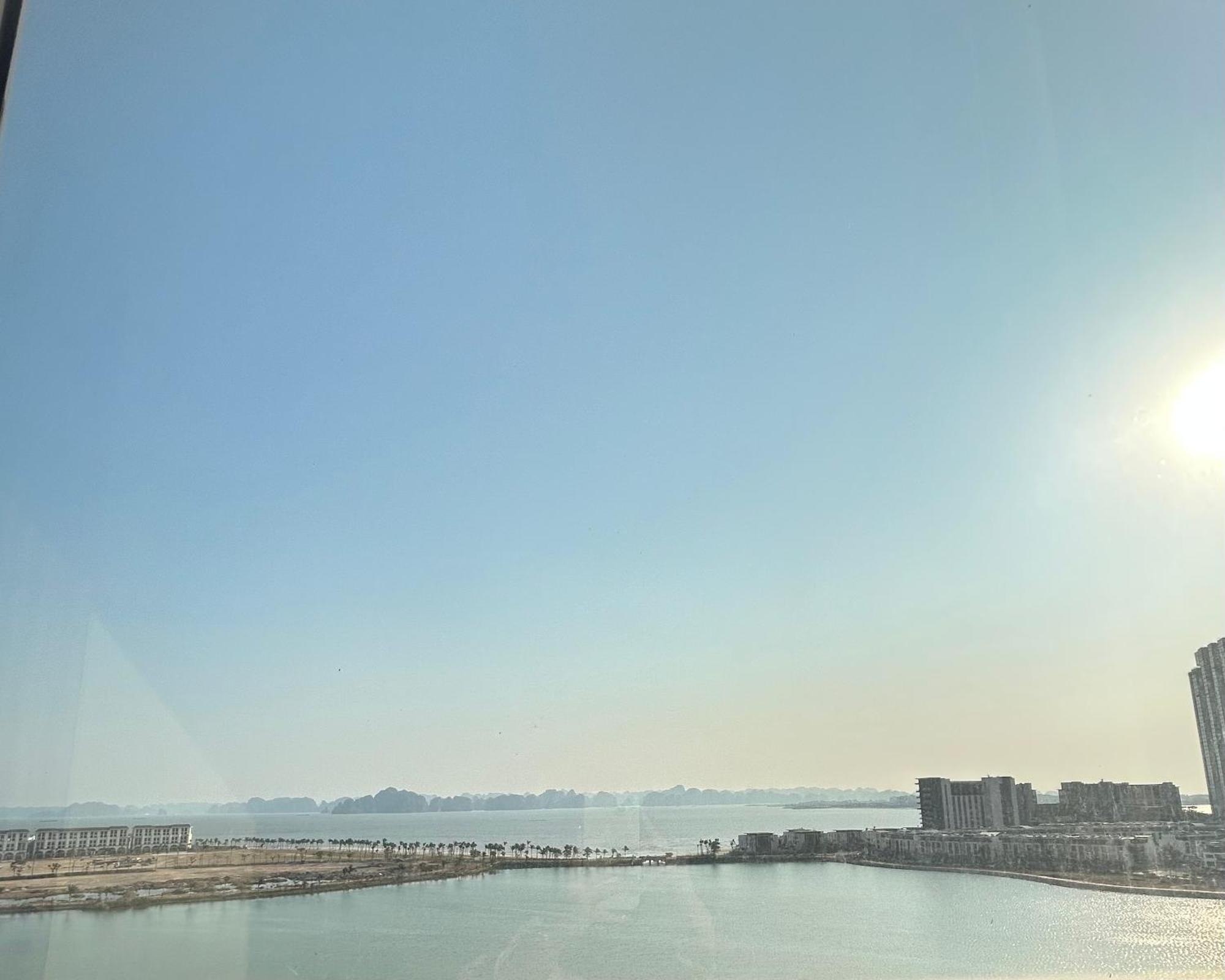 Sunday Premium Apartment Ha Long Eksteriør bilde